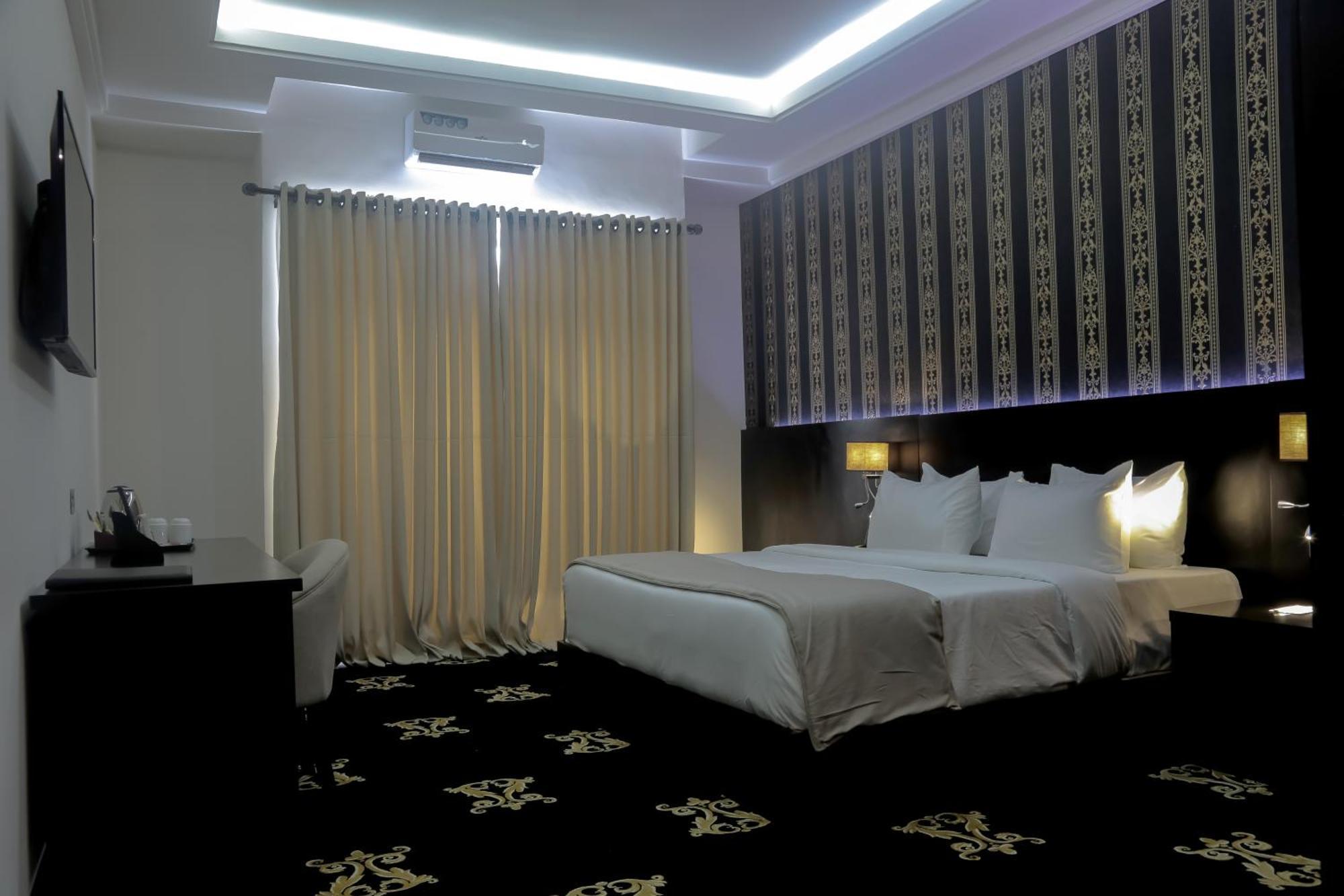 Bon Hotel Ikeja Residence Luaran gambar