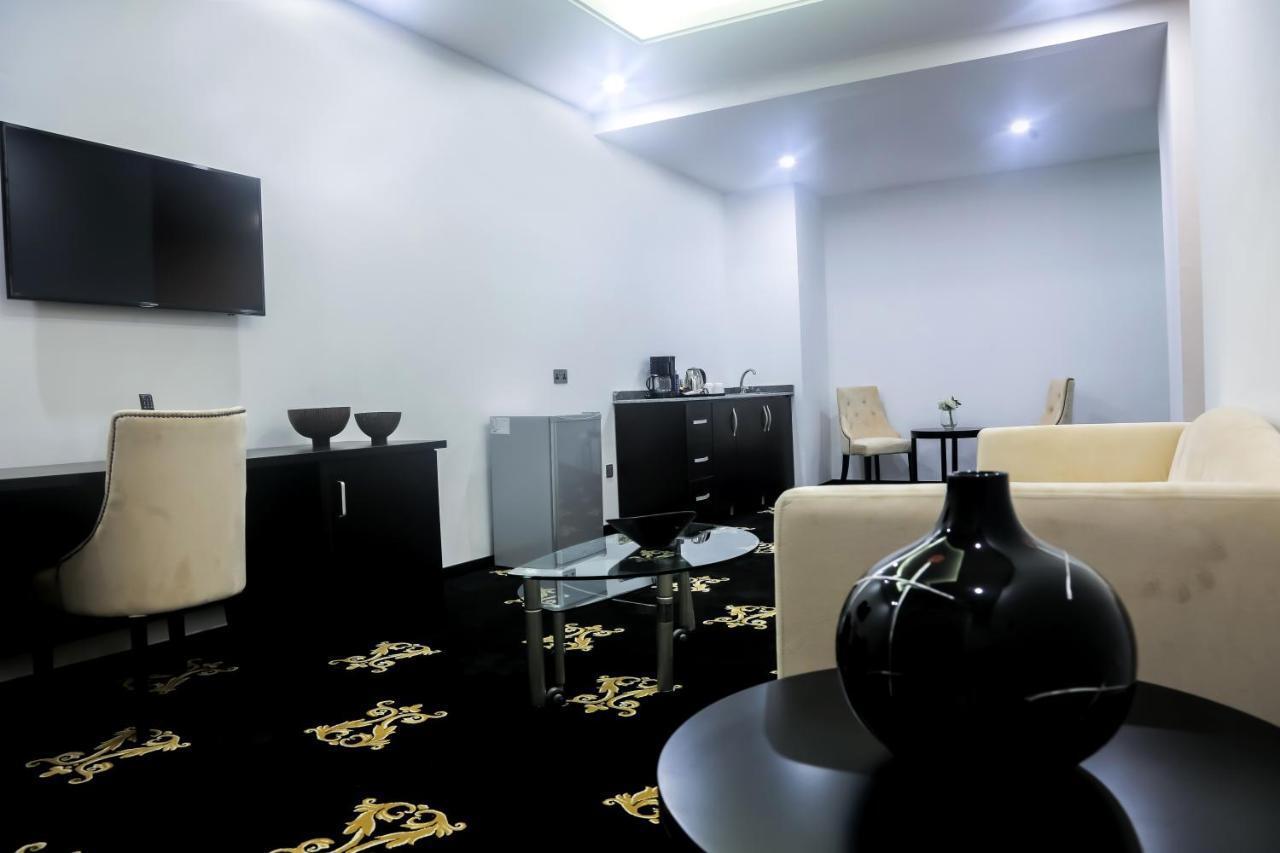 Bon Hotel Ikeja Residence Luaran gambar